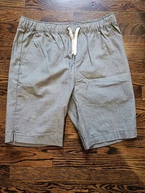 Sovereign Code Men's Gray Elastic-Waist Hybrid Shorts with White Drawstring
